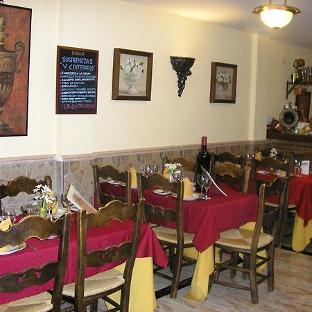 Hospederia V Centenario Estepona Ngoại thất bức ảnh
