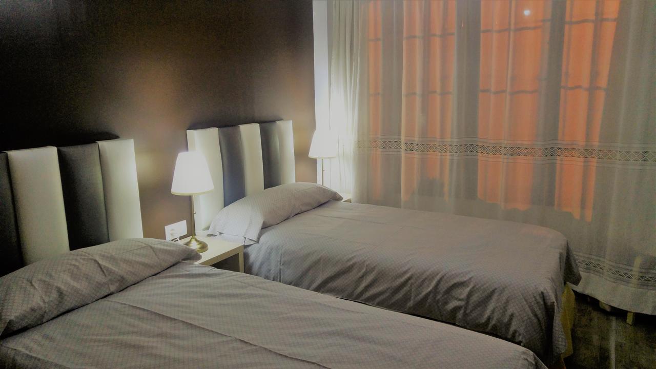 Hospederia V Centenario Estepona Ngoại thất bức ảnh