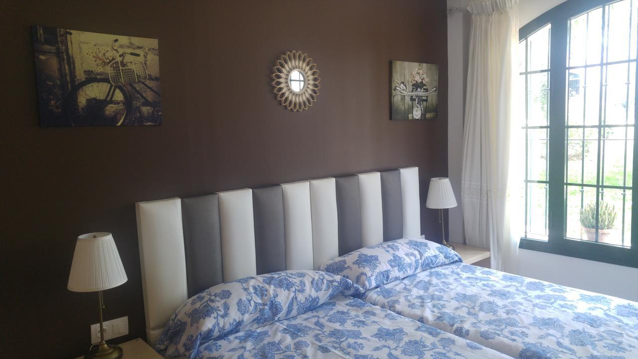 Hospederia V Centenario Estepona Ngoại thất bức ảnh